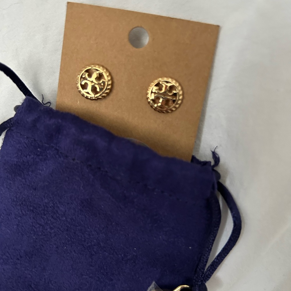 Tory Birch earrings   New in pouch - Picture 2 of 6